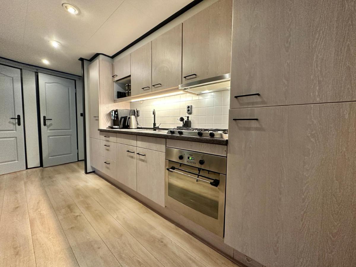 Gezellig Chalet Met 2 Slaapkamers Aan Bosrand Erm 外观 照片